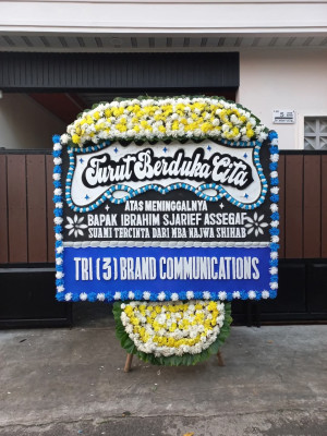 Papan Bunga Duka di Sukamanah